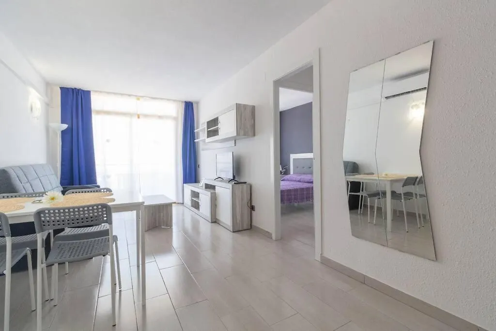 Complejo Residencial-Cat-7 Apartment Salou 0*,  Spain